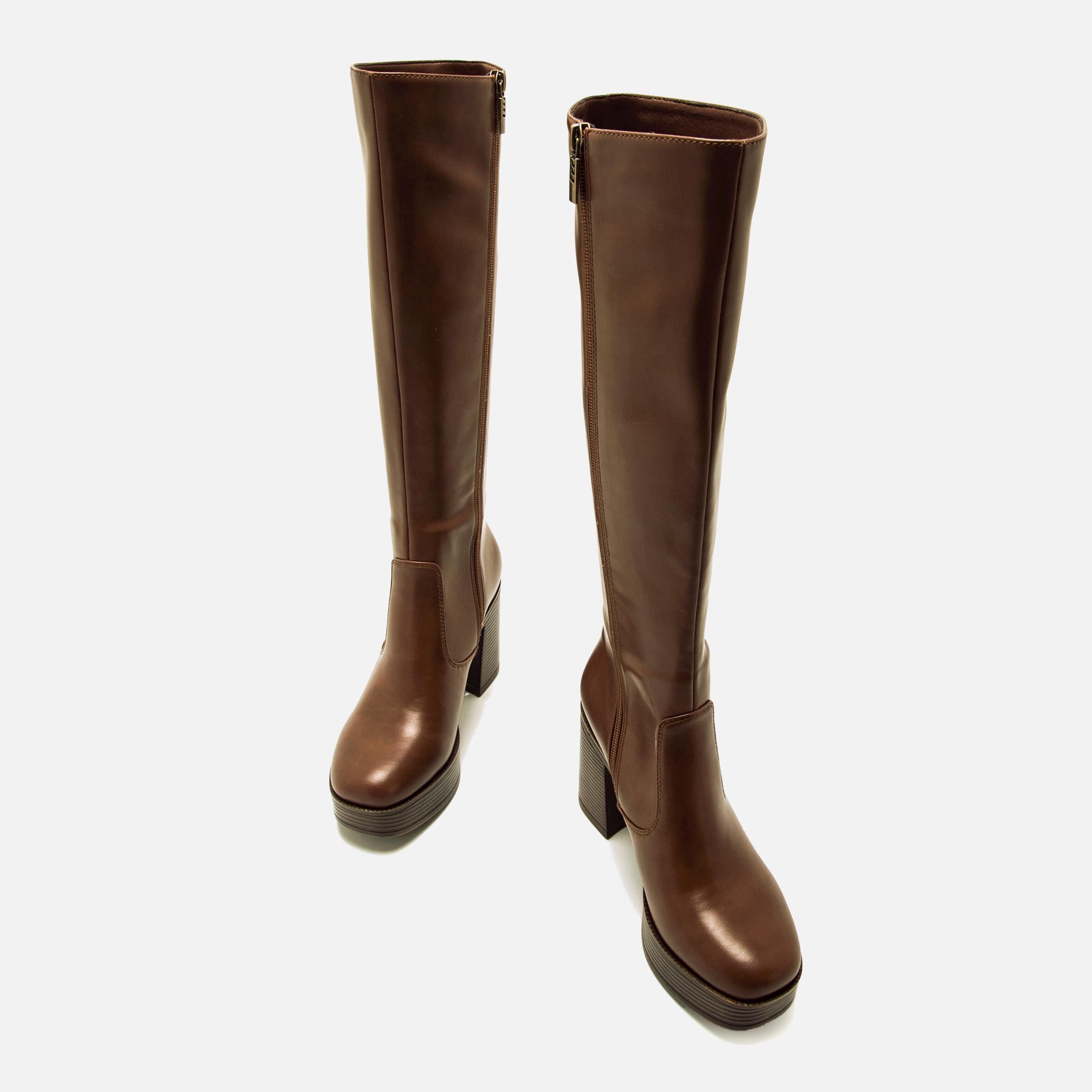 Brown boots 2019 clearance